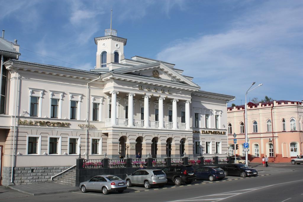 Magistrat Hotel Tomsk Exterior foto